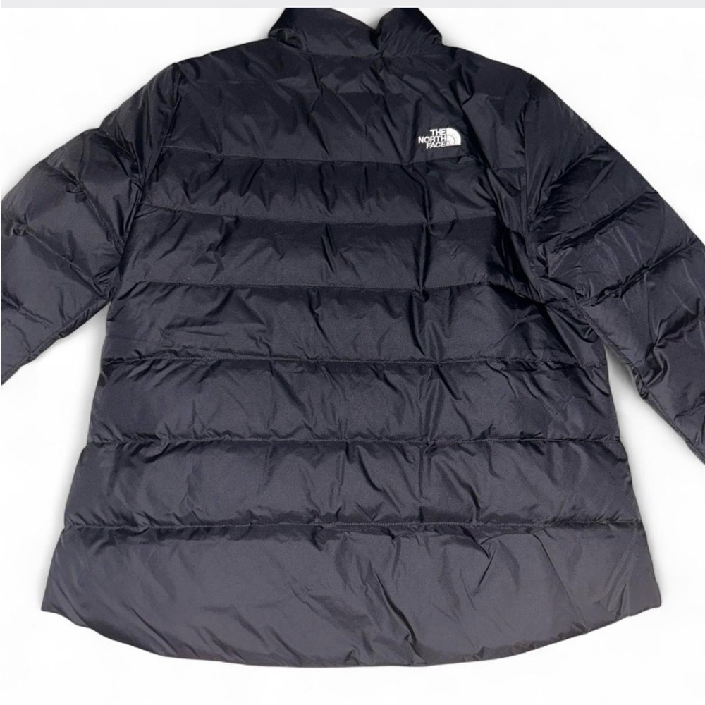 The North Face Black Puffer Jacket - Picture 8 of 8